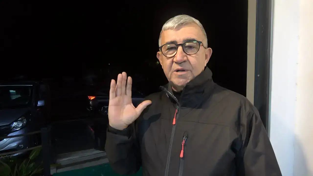 Fırtına ve Hortum Seraları Yıktı, Yollar Göle Döndü 6